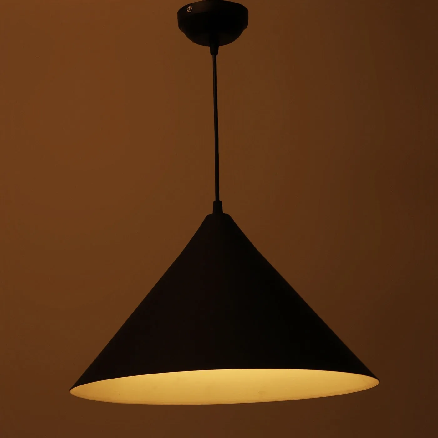 Black - White Metal Hanging Light - m-36-bk w-new