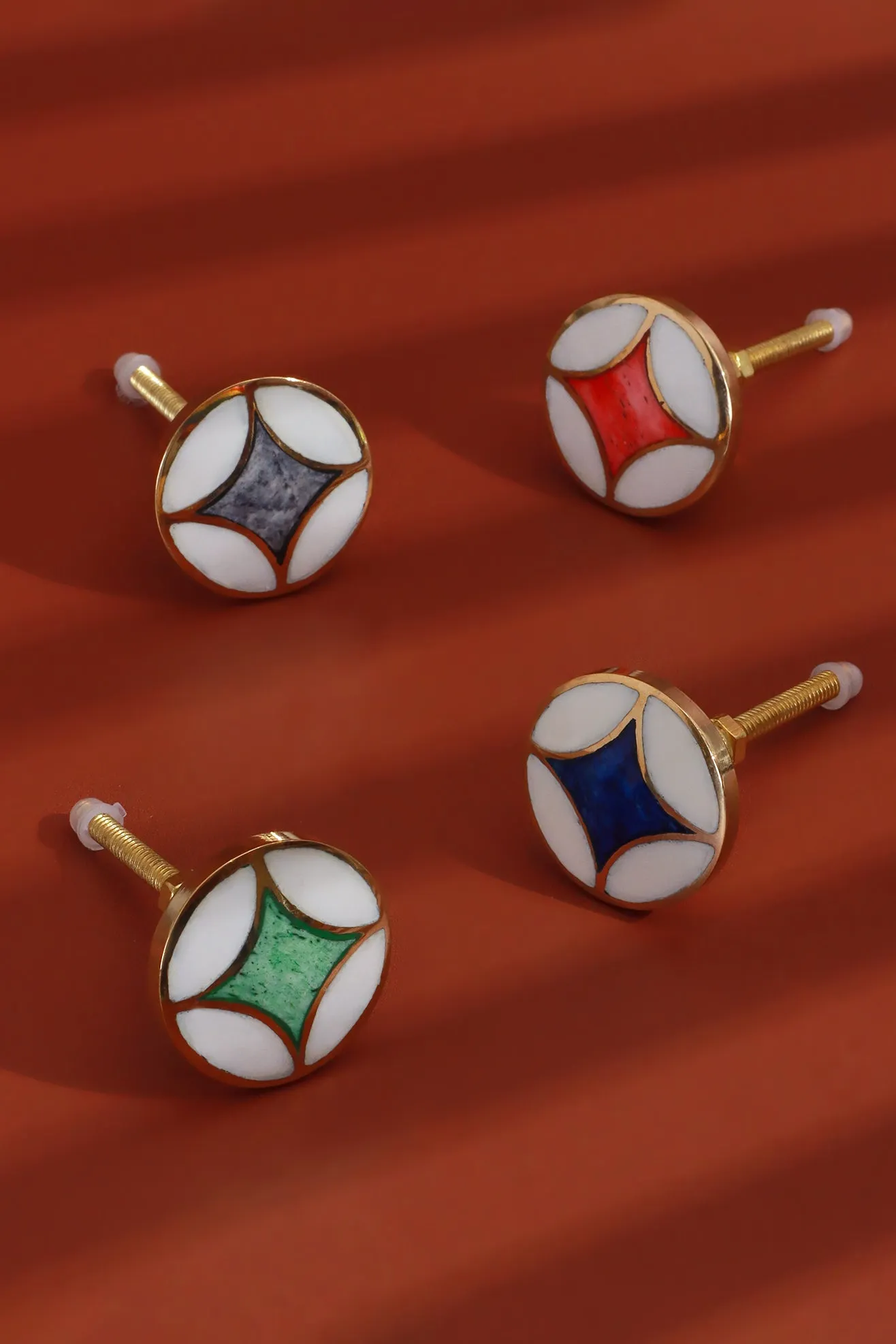Santorini  Mother Of Pearl Gold Brass Pull Knobs